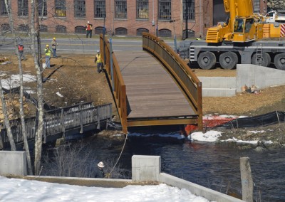 White Valley (Ware River) bridge installation March 13, 2013